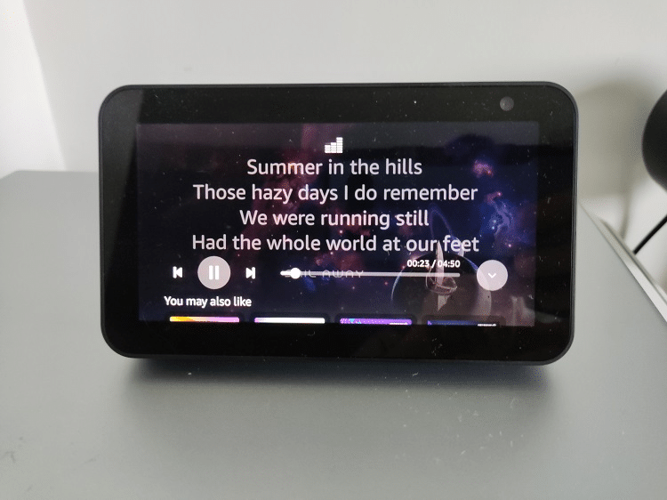 Playing amazon music with on screen lyrics on a Echo Show device